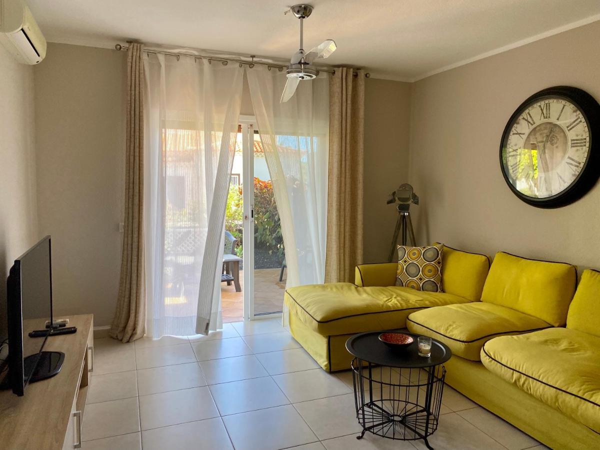 Juangy'S Apartments In Las Adelfas Golf Del Sur San Miguel de Abona Bagian luar foto