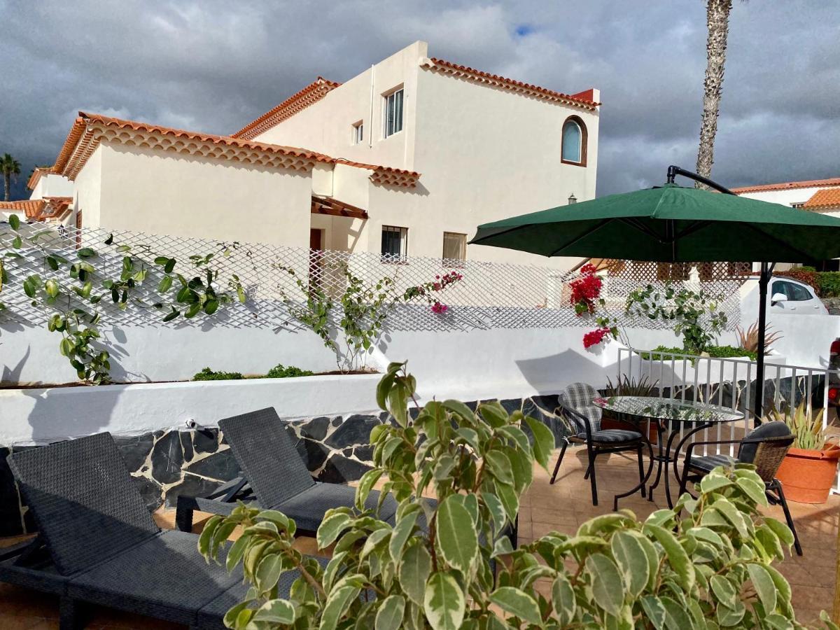 Juangy'S Apartments In Las Adelfas Golf Del Sur San Miguel de Abona Bagian luar foto