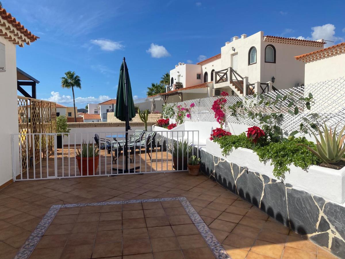 Juangy'S Apartments In Las Adelfas Golf Del Sur San Miguel de Abona Bagian luar foto